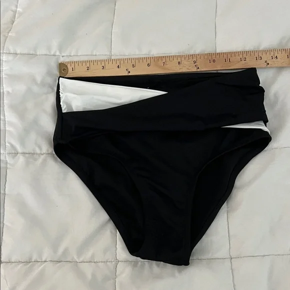 Swimsuits For All Black and White Women's Swim Bottom Size 8 - Picture 4 of 7